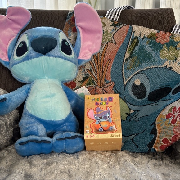 Stitch Bundle - Picture 3 of 13